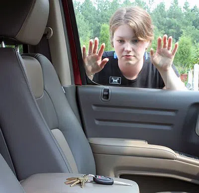 Super Locksmith Services Rocky Hill, CT 860-261-9293 Super Locksmith Services Rocky Hill, CT 860-261-9293 - 29-20